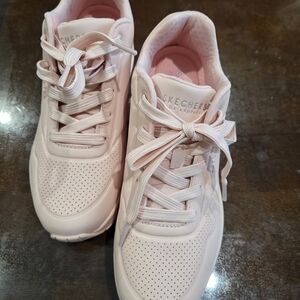 Skechers Women's Light Pink Lace-Up Athletic Sneakers Air Cooler Memory Foam. No